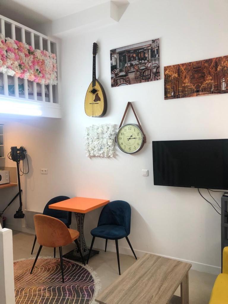 Studyo Cosy 400 Metre Sacre Ceour Apartment Paris Ngoại thất bức ảnh